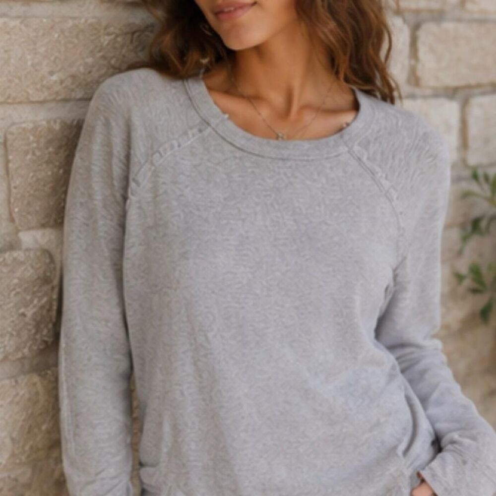 Pilcro Light Gray Button-Down Style Top